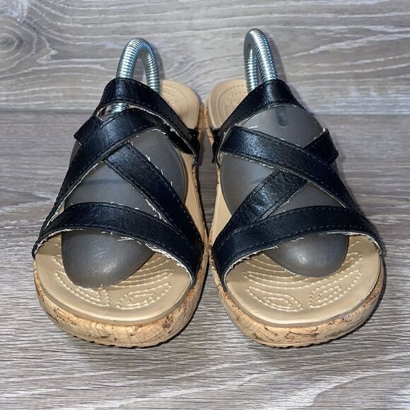 Crocs A-Leigh Cork Wedge Black Leather Strappy Women’s Size 9 Slip On Sandals - Picture 2 of 10